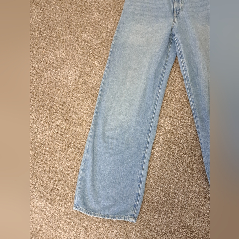 Levi's Light Blue High Waisted Straight Leg Women's Jeans Misses Size 26 - Picture 3 of 8